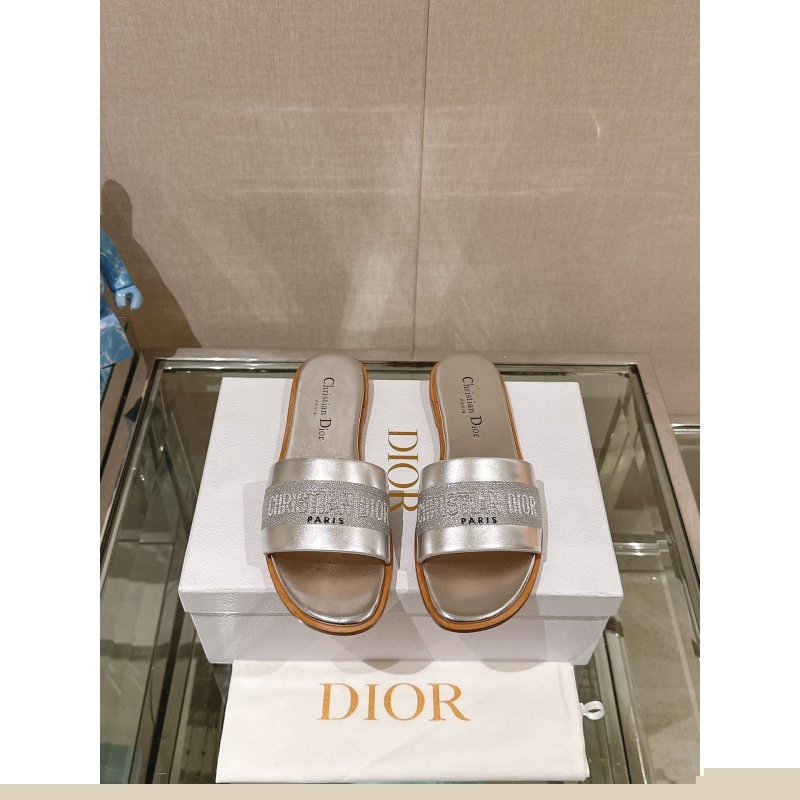ch**an D*or slippers
